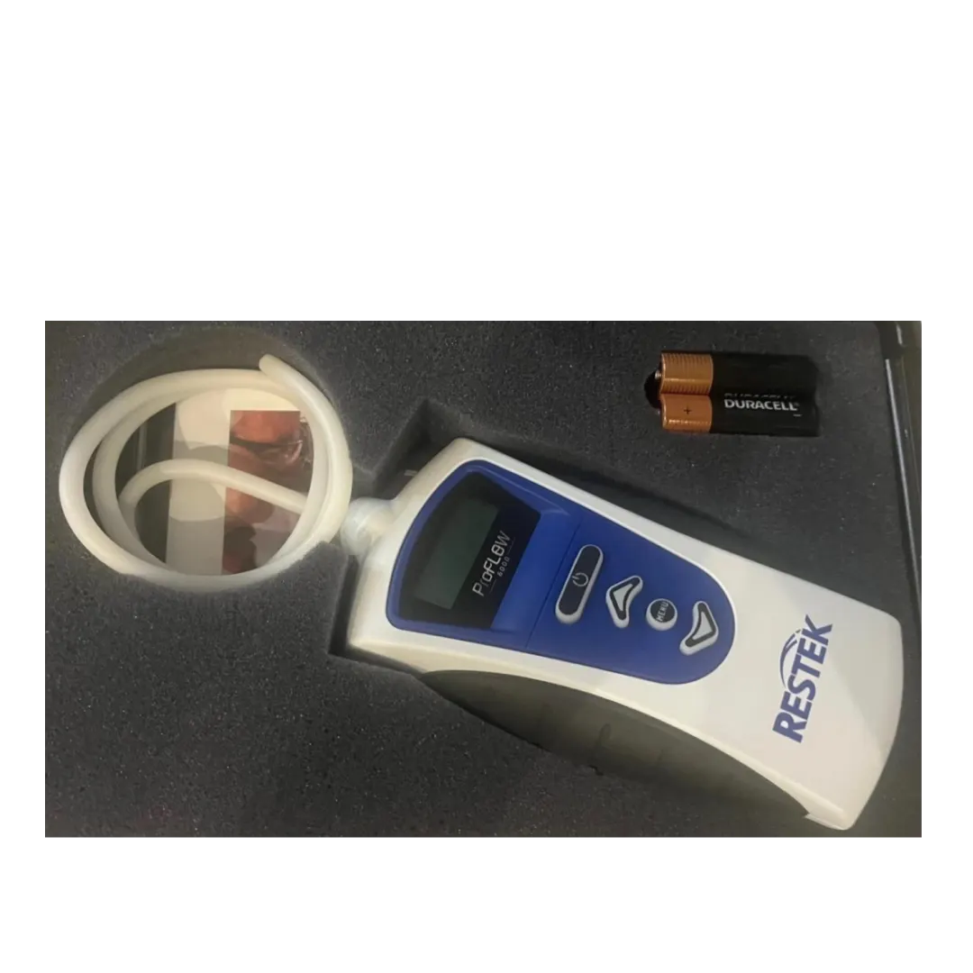 Restek ProFLOW 6000 Model 22656 Electronic Digital Gas Flowmeter with Carrying Case
