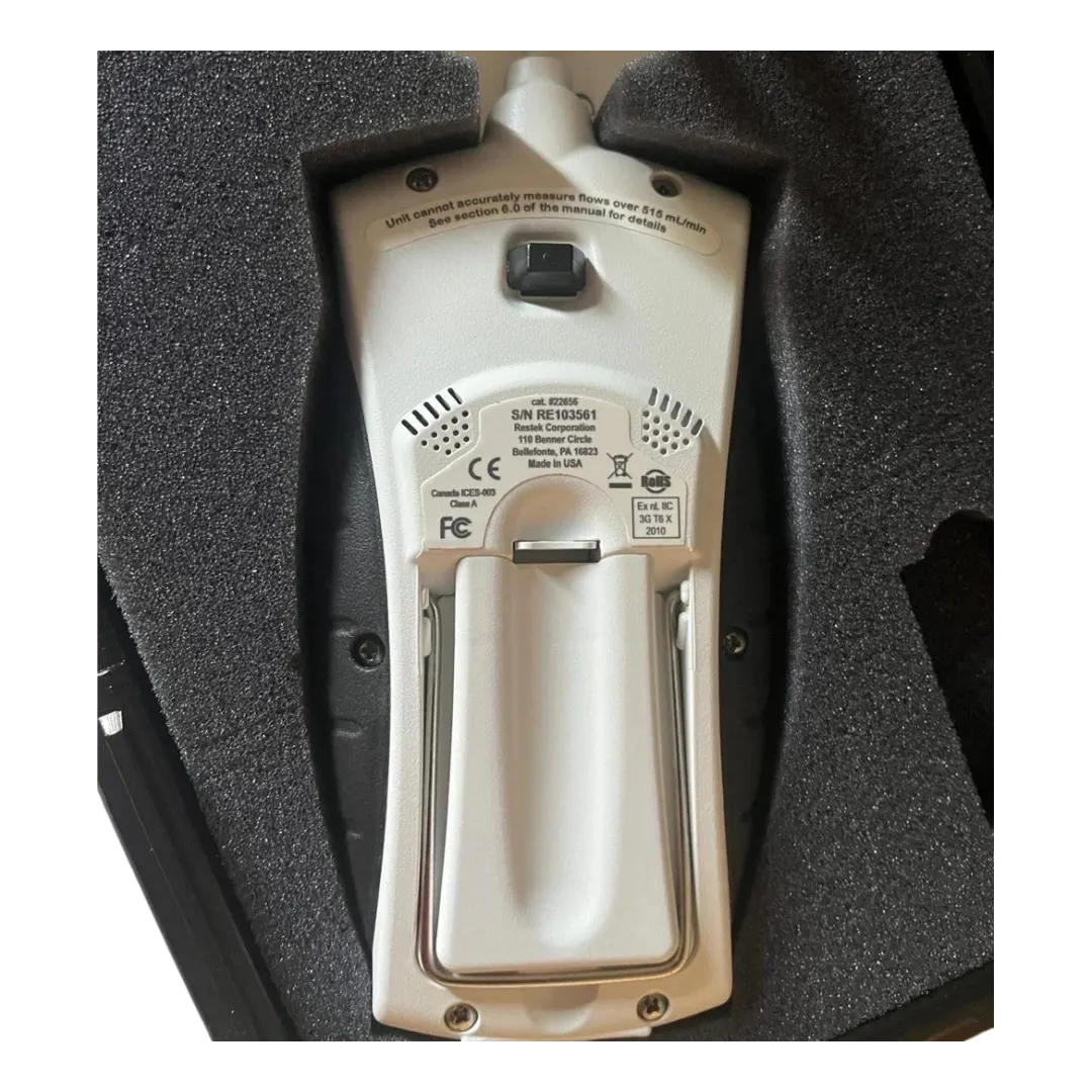Restek ProFLOW 6000 Model 22656 Electronic Digital Gas Flowmeter with Carrying Case - Image 2